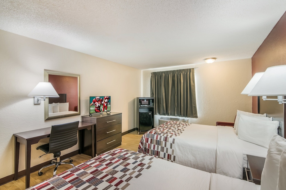 Red Roof Inn & Suites Pensacola East Milton - photo 6