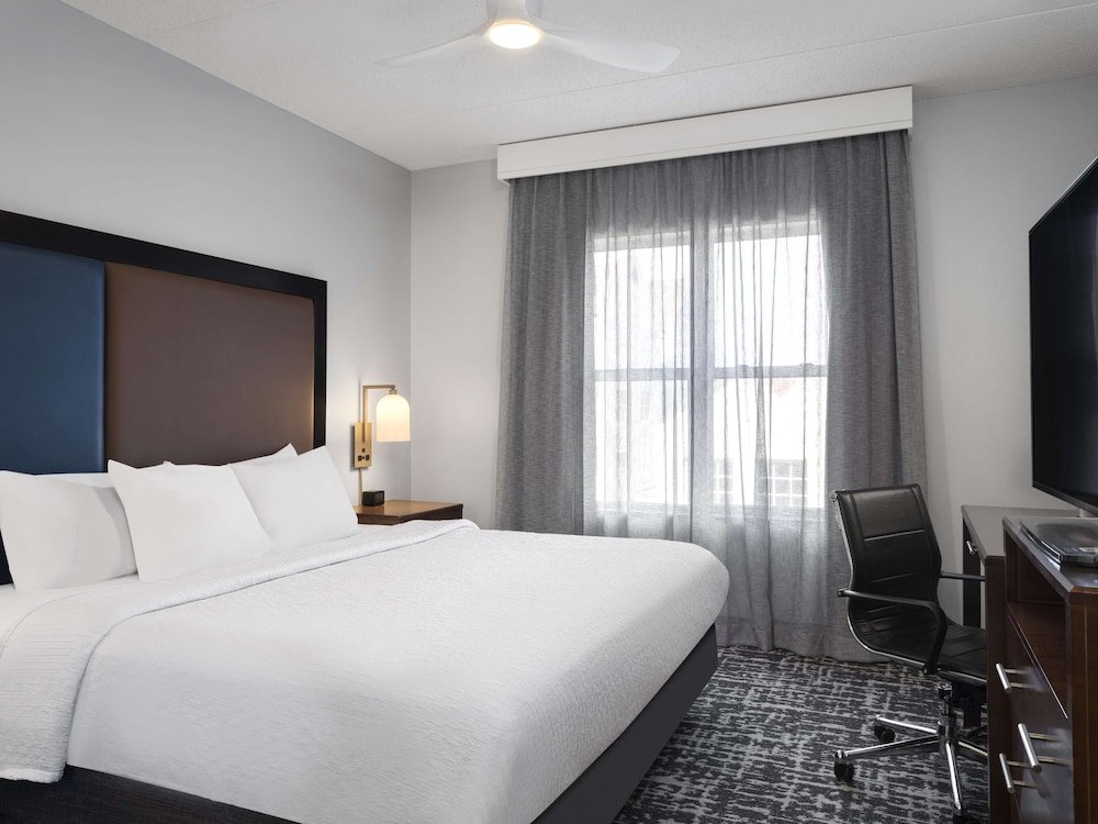 Homewood Suites by Hilton Columbus Airport - photo 11