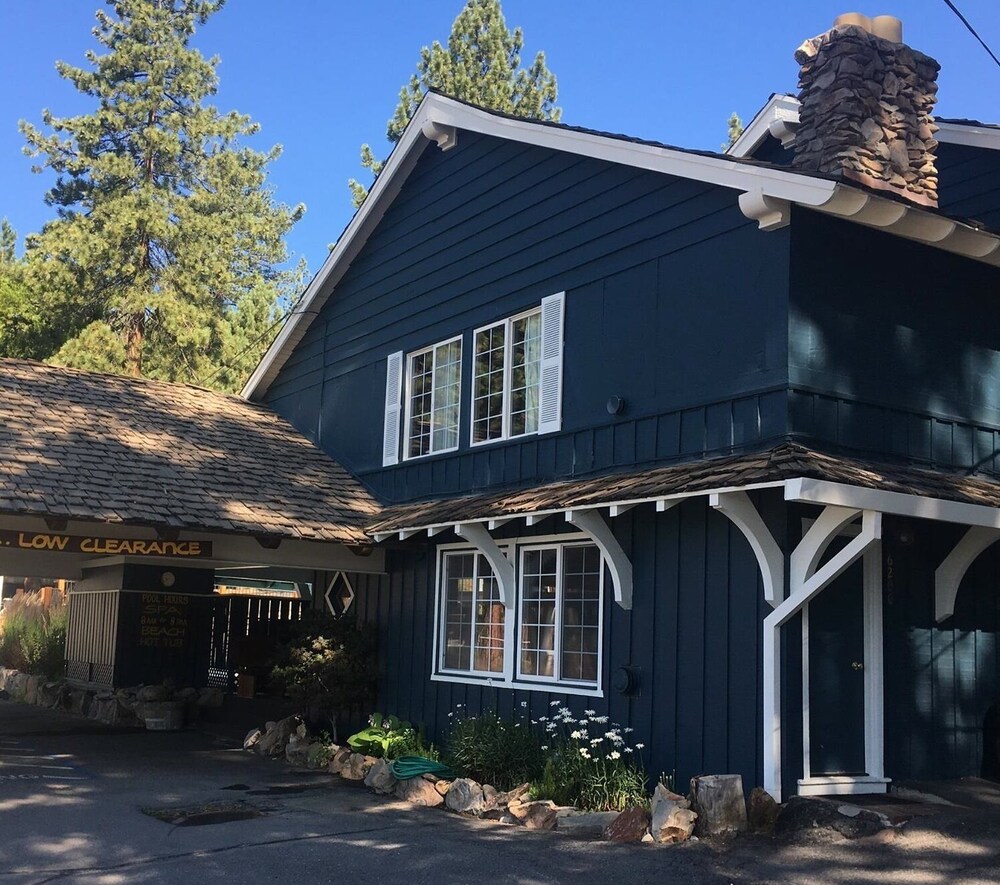 Tahoe Vistana Inn - photo 61