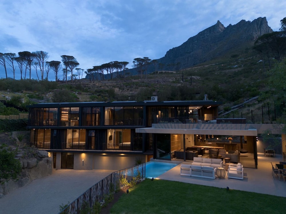 Tarentaal Kloof Villa in Higgovale