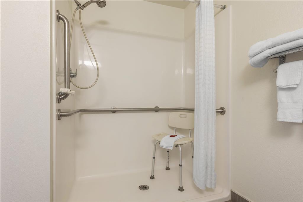 SureStay Plus Hotel by Best Western Niagara Falls East - photo 23