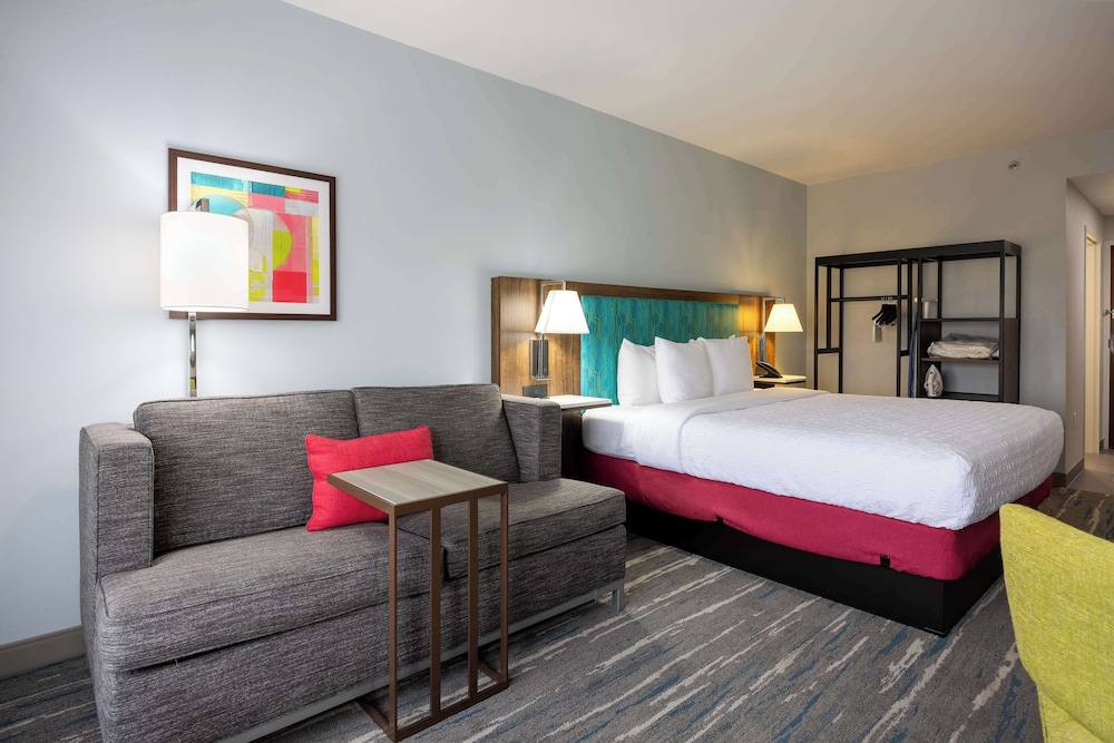 Hampton Inn & Suites Alpharetta Roswell - photo 31
