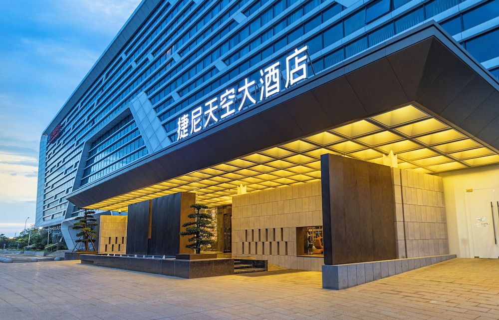 J.Sky Hotel - last minute hotel in Huangpi