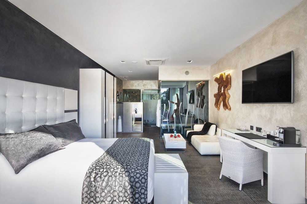 Suites Natura Mas Tapiolas — hotel in Santa Cristina D'aro