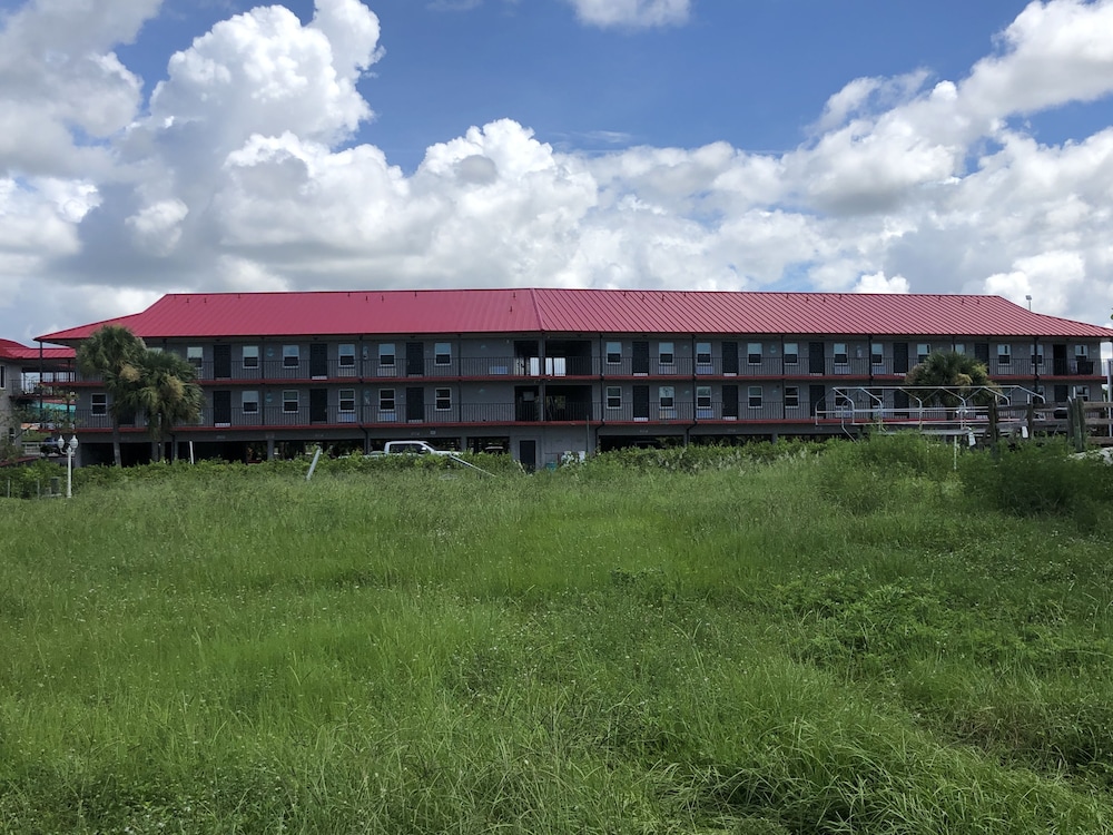Sun Coast Inn - photo 38