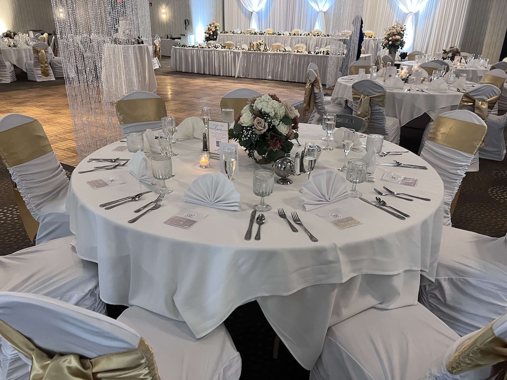 DoubleTree by Hilton Hotel Bloomington - photo 102