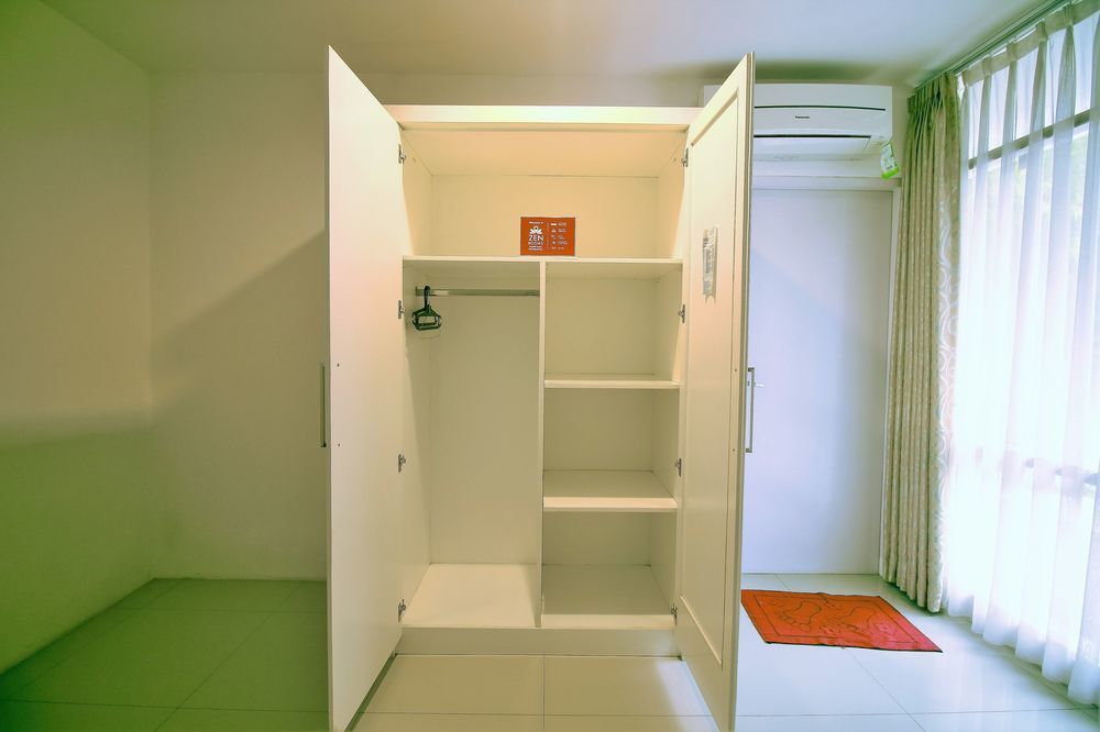 ZEN Rooms Dipati Ukur