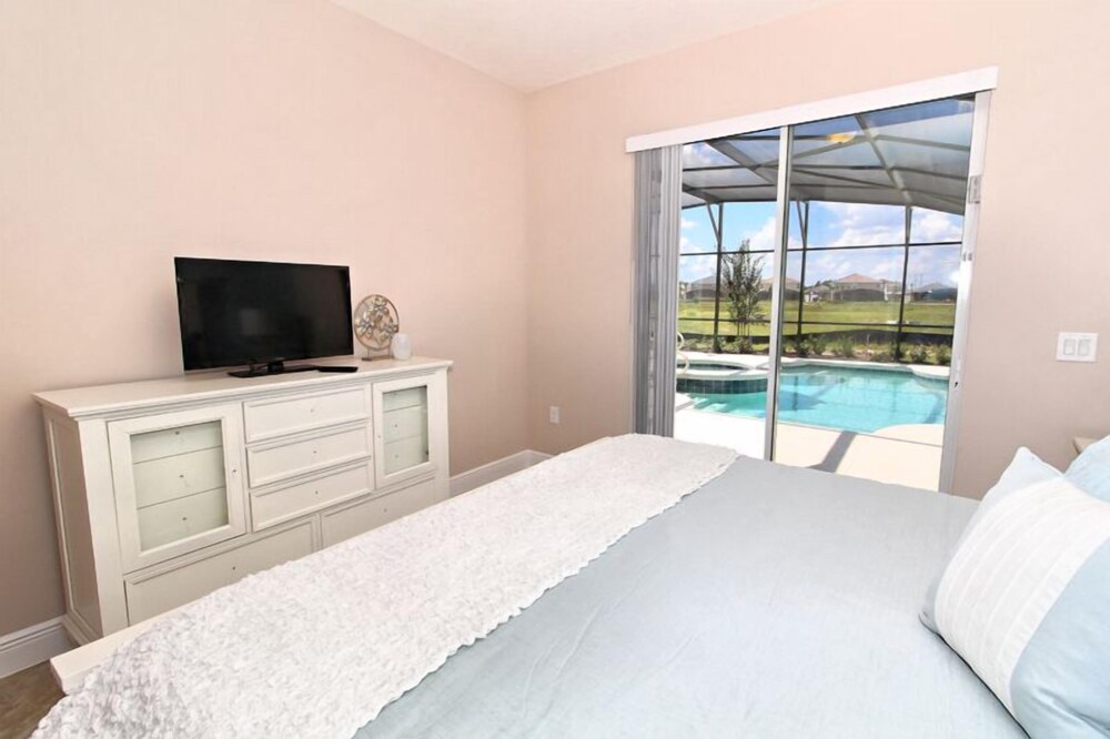 Ov3435 Solterra Resort 5 Bed 4.5 Baths Villa - photo 10