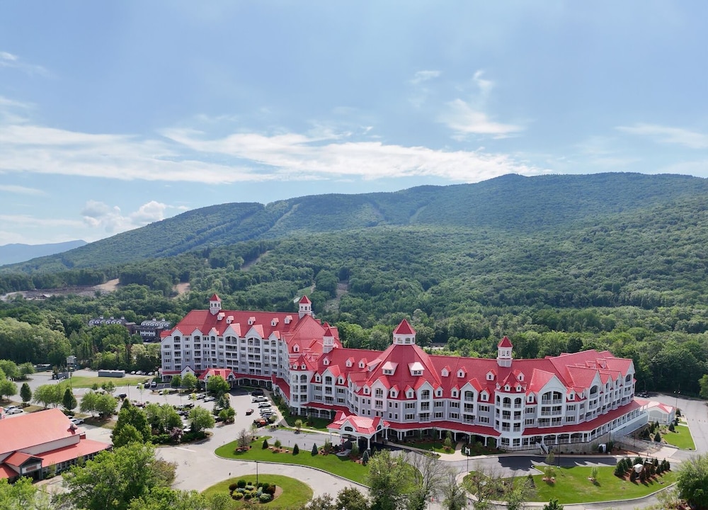 RiverWalk Resort at Loon Mountain - featured photo