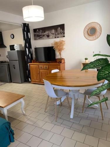 La Vallee Claire — hotel in Le Blanc