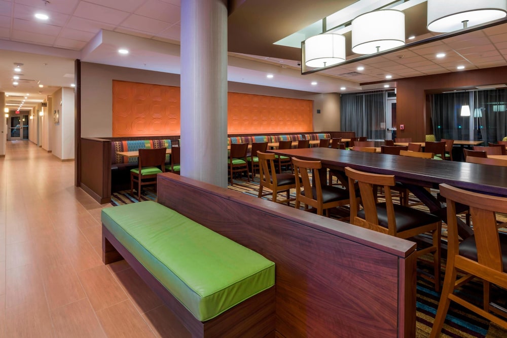 Fairfield Inn and Suites by Marriott Moses Lake - photo 35