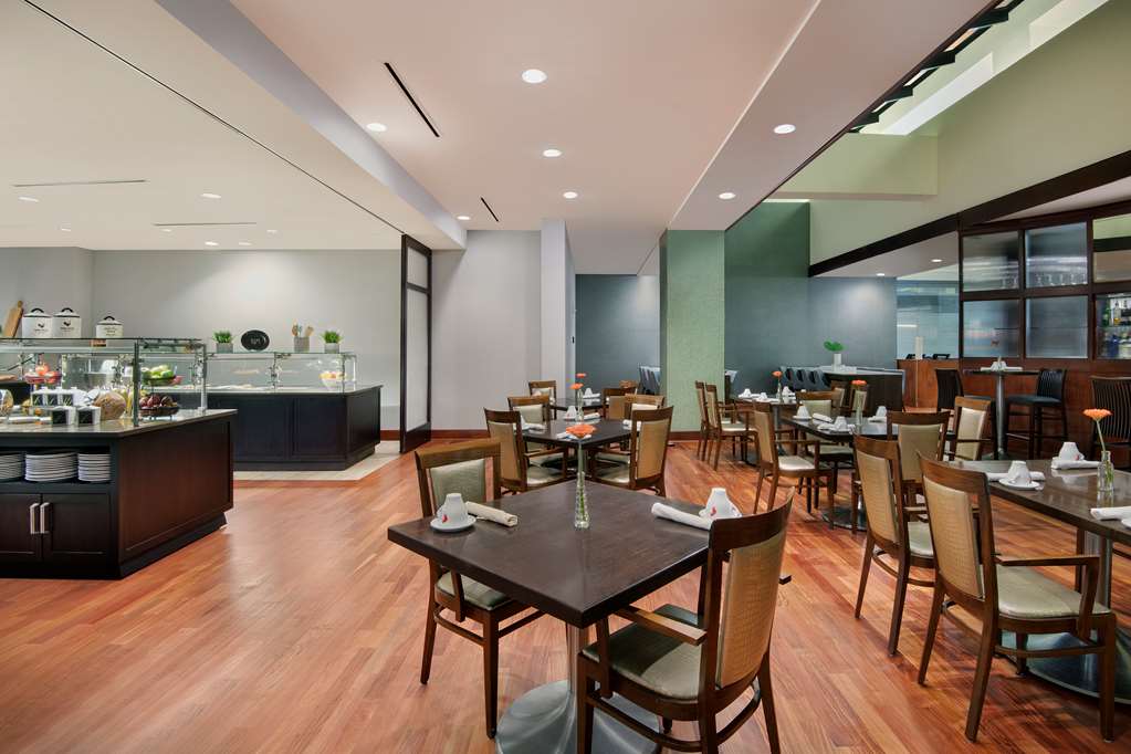 Hyatt Regency Dulles International Airport - photo 22