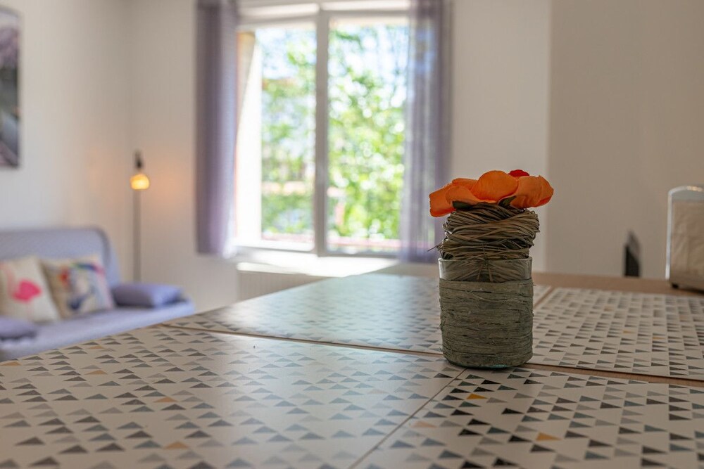 L'opalin Private Apartment — 5-Star Luxury Hotel in Annecy, France