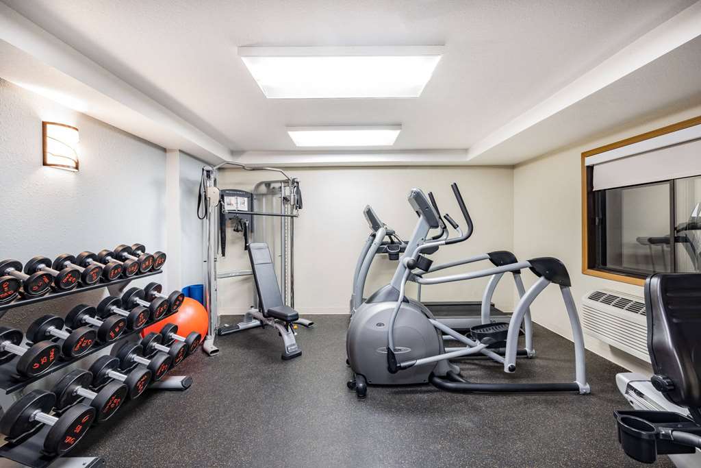 AmericInn by Wyndham Duluth South Black Woods Event Center - photo 7