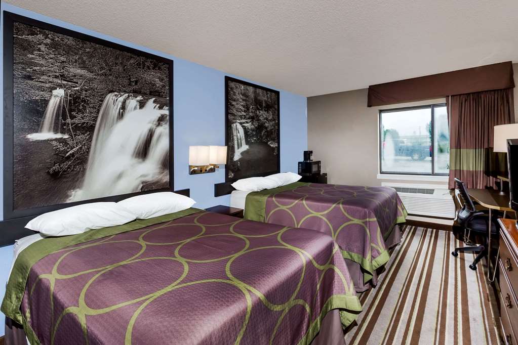 Super 8 by Wyndham Jonesboro - photo 11