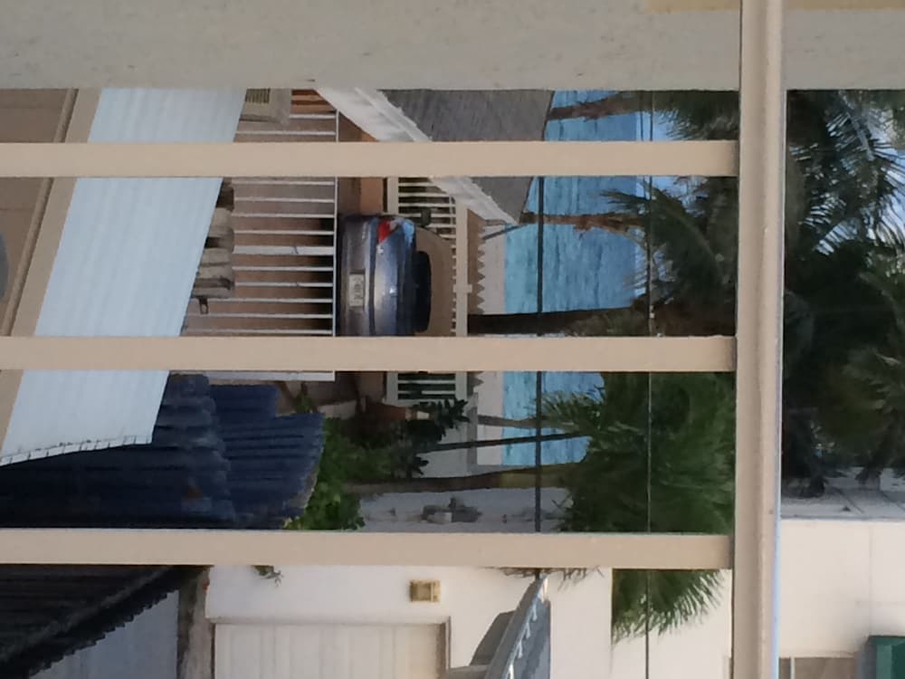 Hollywood by the Sea Hotel - photo 71