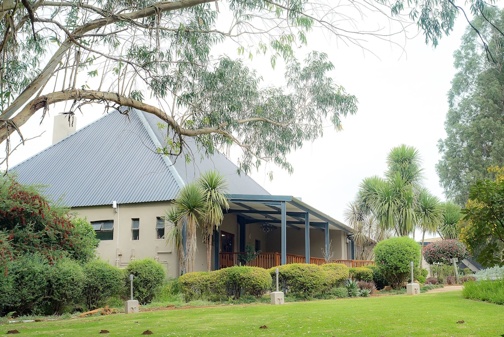 Mount Shekinah Country Hotel in Howick, South Africa