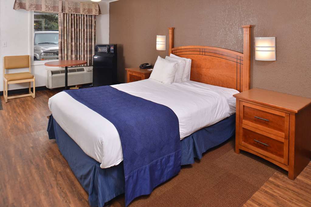 Americas Best Value Inn and Suites Jackson - photo 11