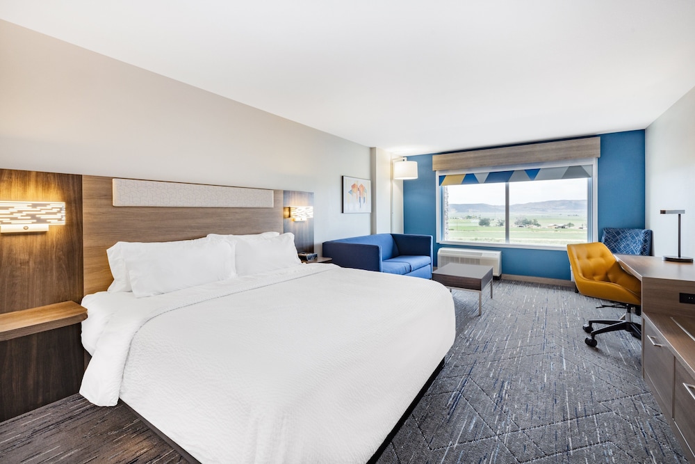 Holiday Inn Express & Suites Nephi by IHG - photo 20