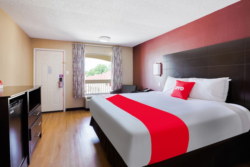 OYO Hotel Tyler Northwest Mineola Hwy - photo 15