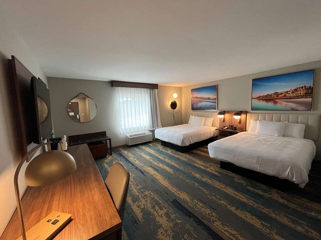 La Quinta Inn by Wyndham Columbia NE Fort Jackson - photo 14
