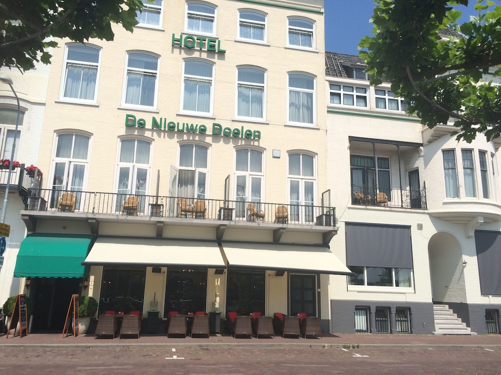 Hotel De Nieuwe Doelen — 4-Star Luxury Hotel in Middelburg, Netherlands