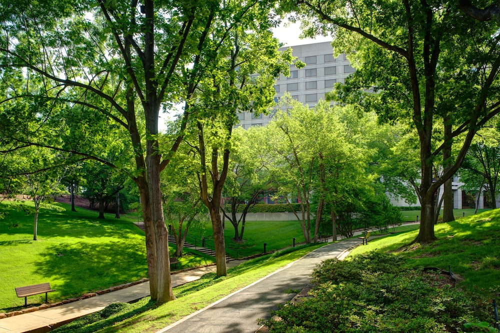 DoubleTree by Hilton Tulsa Warren Place - photo 78