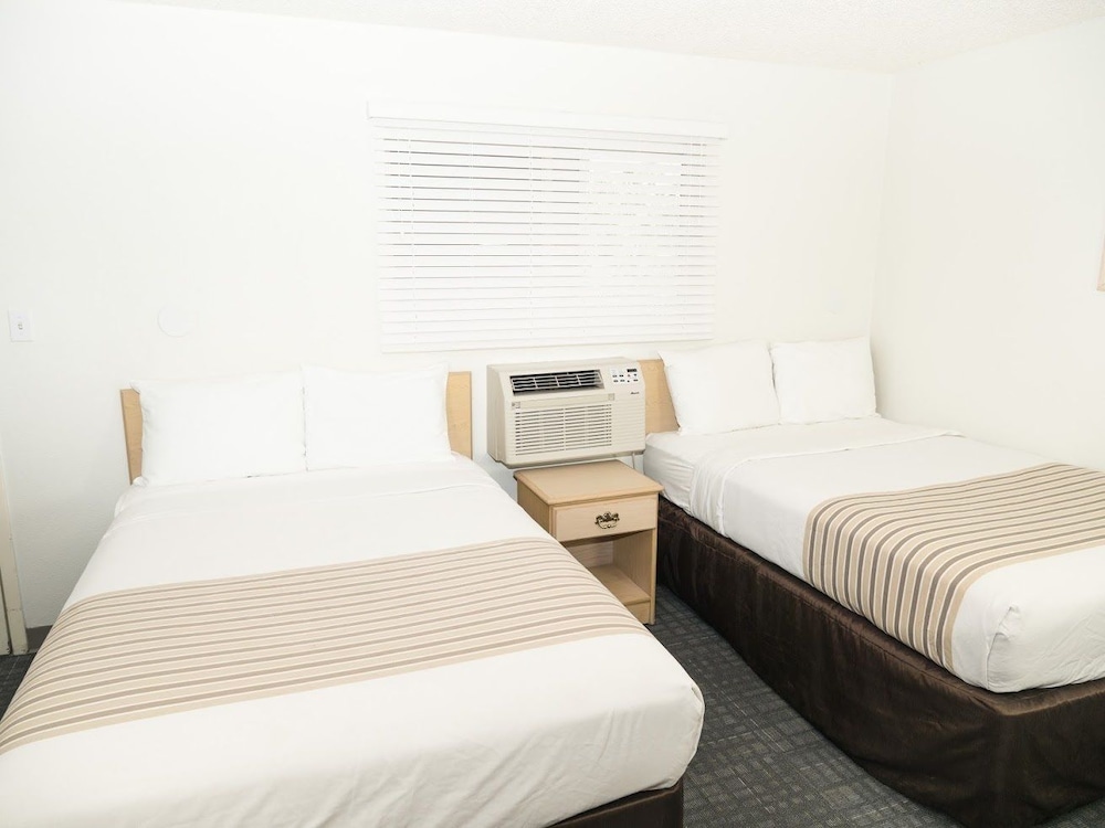 Birch Hill Suites Lakeland - photo 8