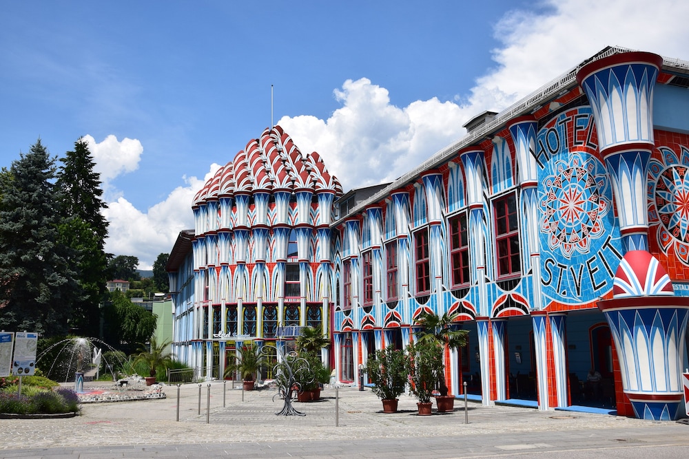 Kunsthotel Fuchspalast — Sankt Veit An Der Glan
