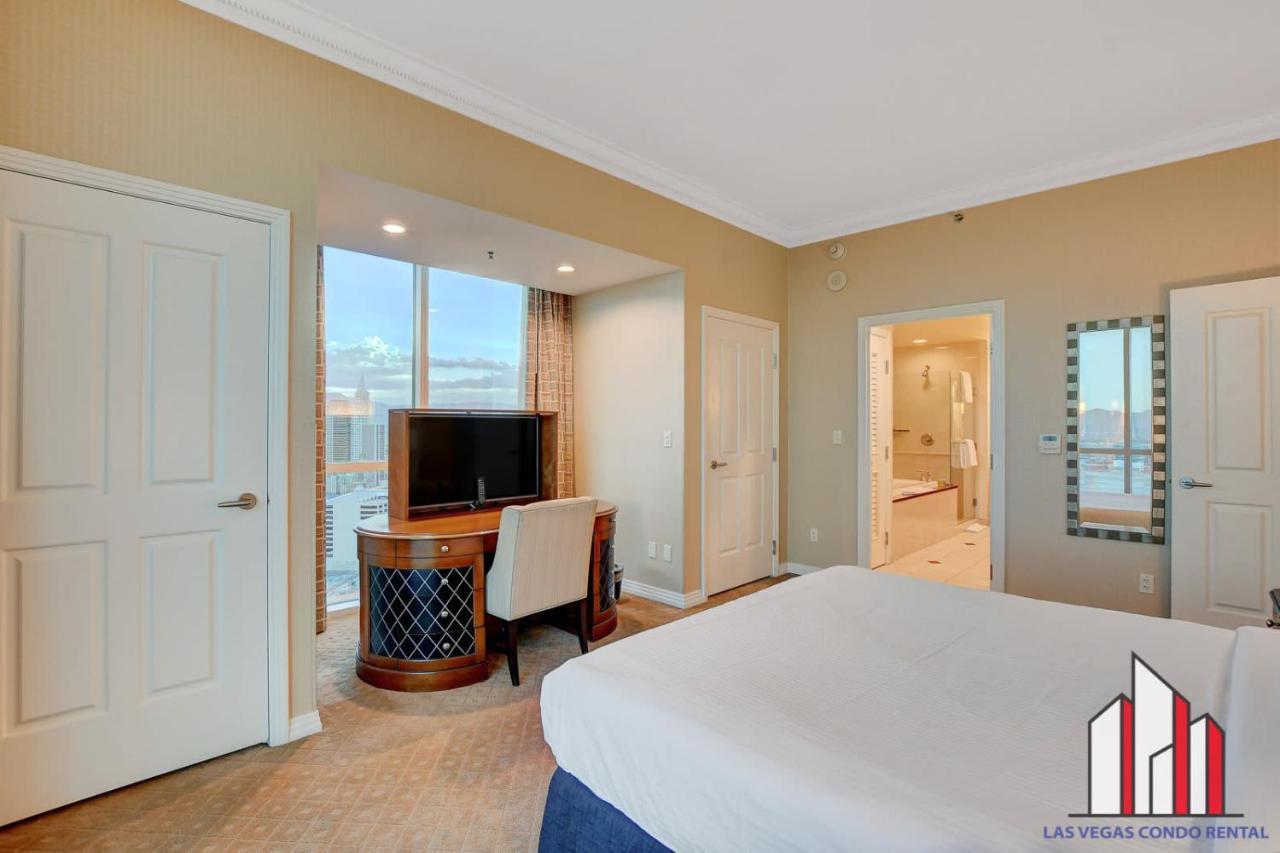 Signature 2Br3Ba balcony combo units 29 602 and 04