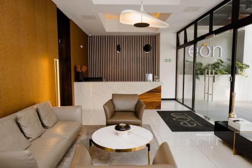 EÓN 11 Moderno vista volcán aire acondicionado — 4-Star Luxury Hotel in Guatemala City, Guatemala