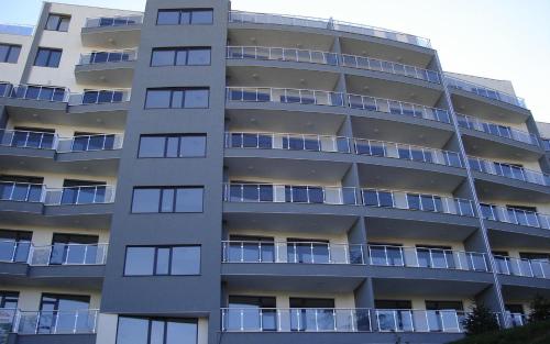 Dilov Apartments in Yalta Golden Sands — 4-Star Luxury Hotel in Zlatni Pyasatsi, Bulgaria