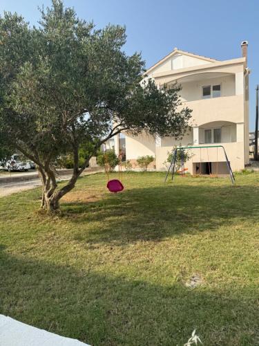 Apartment K&M — 4-Star Luxury Hotel in Bibinje, Croatia
