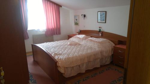 Apartman Janja — 4-Star Luxury Hotel in Porec, Croatia