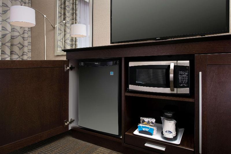 Hampton Inn & Suites Falls Church - photo 22
