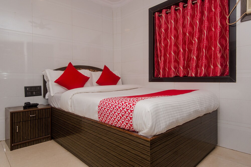 OYO 19353 Relax Guest House
