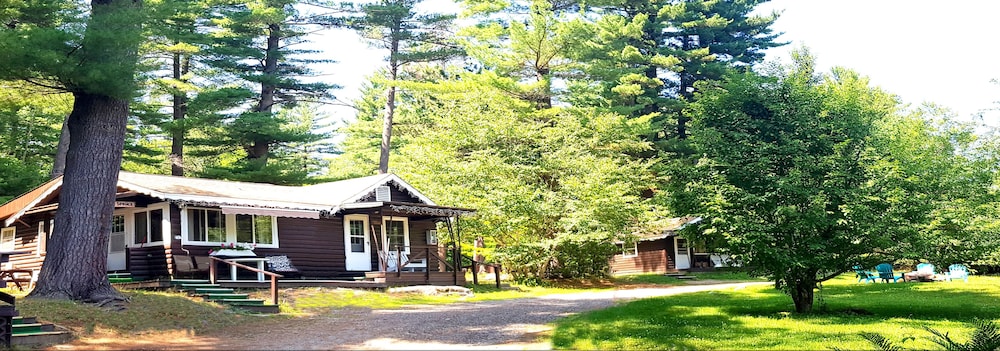 The Wilderness Inn - photo 43