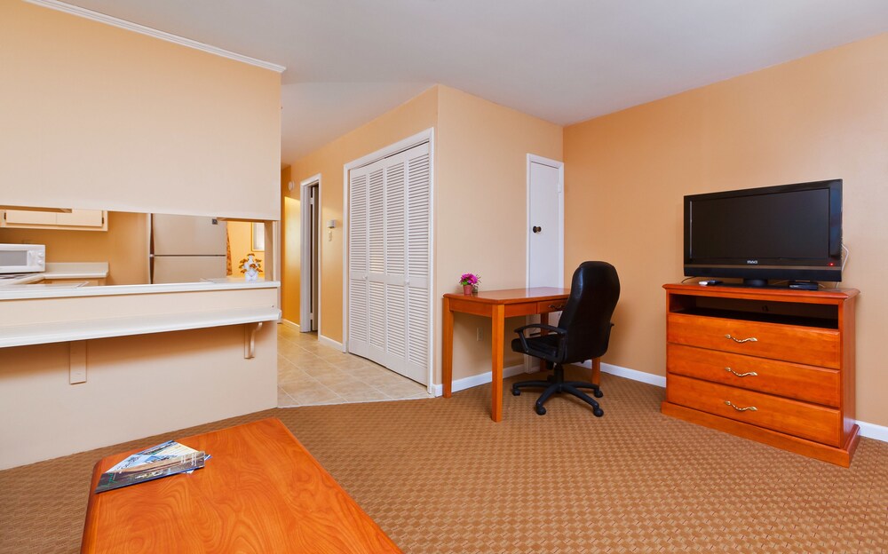 Rodeway Inn & Suites Hephzibah Augusta - photo 20