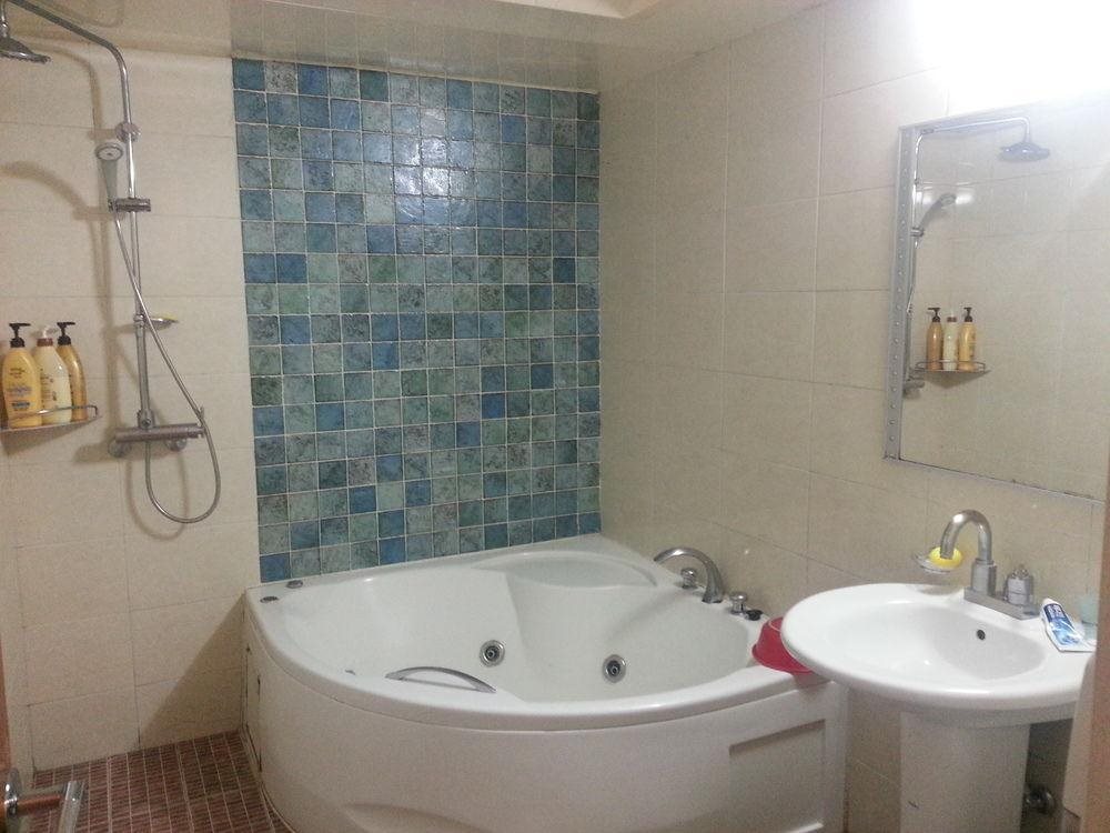 Bally Motel in Gunsan, South Korea