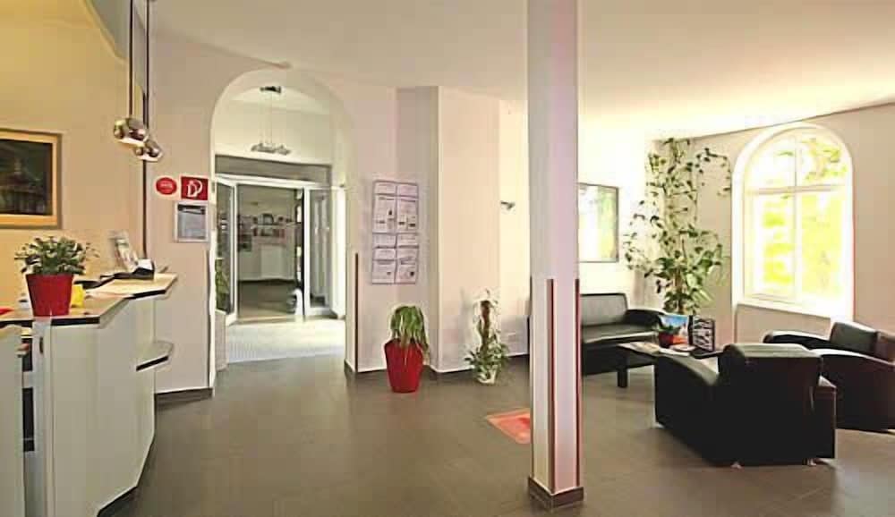 Hotel zwischen den Seen — Waren — photo 3