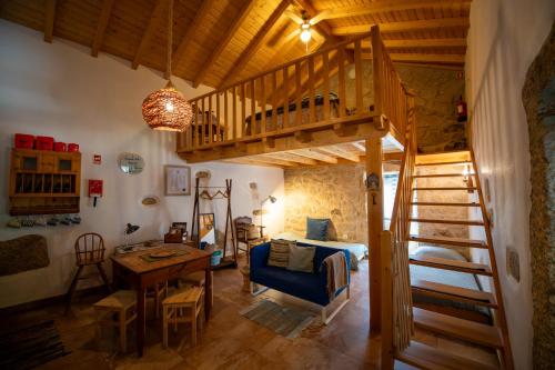 Casa Do Guardado — 4-Star Luxury Hotel in Monsanto, Portugal