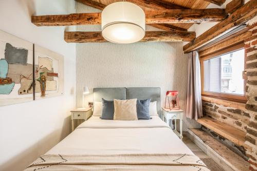 AP Plaza de EspaA a 2 — 4-Star Luxury Hotel in Madrid, Spain