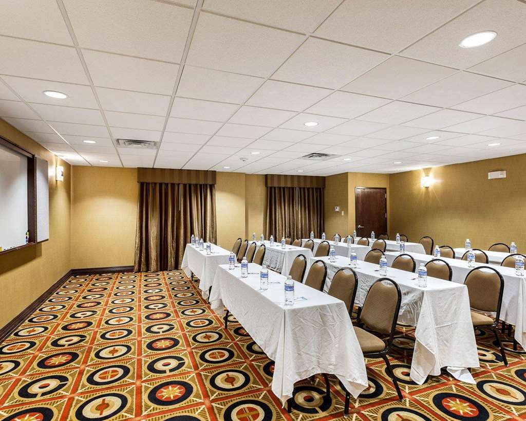 Comfort Suites Plano Dallas North - photo 25