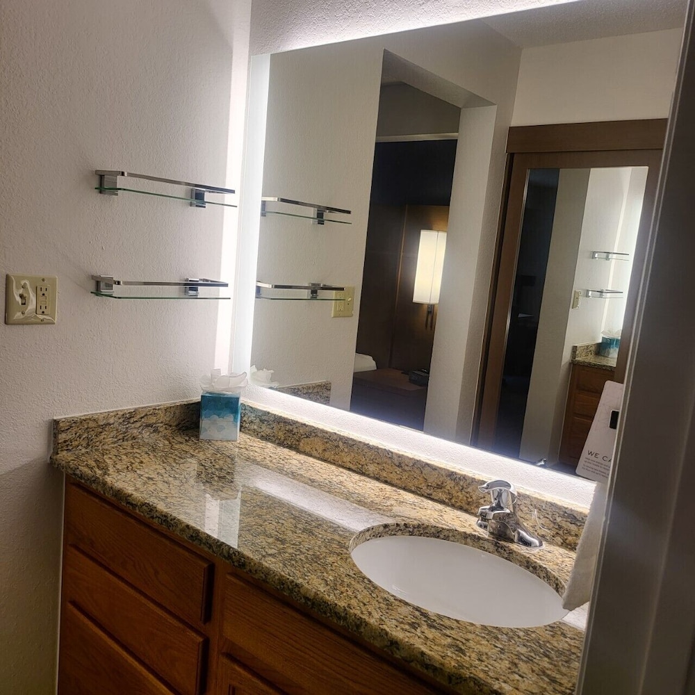 Residence Inn by Marriott Orlando East UCF Area - photo 23