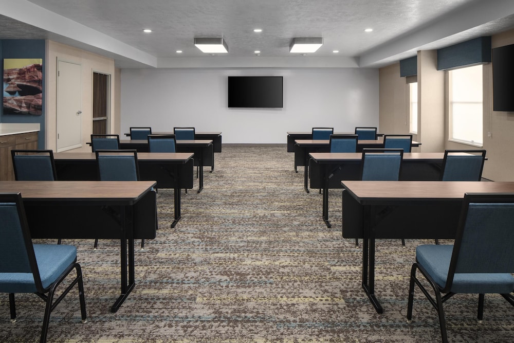 Hampton Inn St George - photo 44