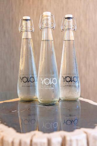 Yolo Spaces Clifton Beach Front Executive Apartment
