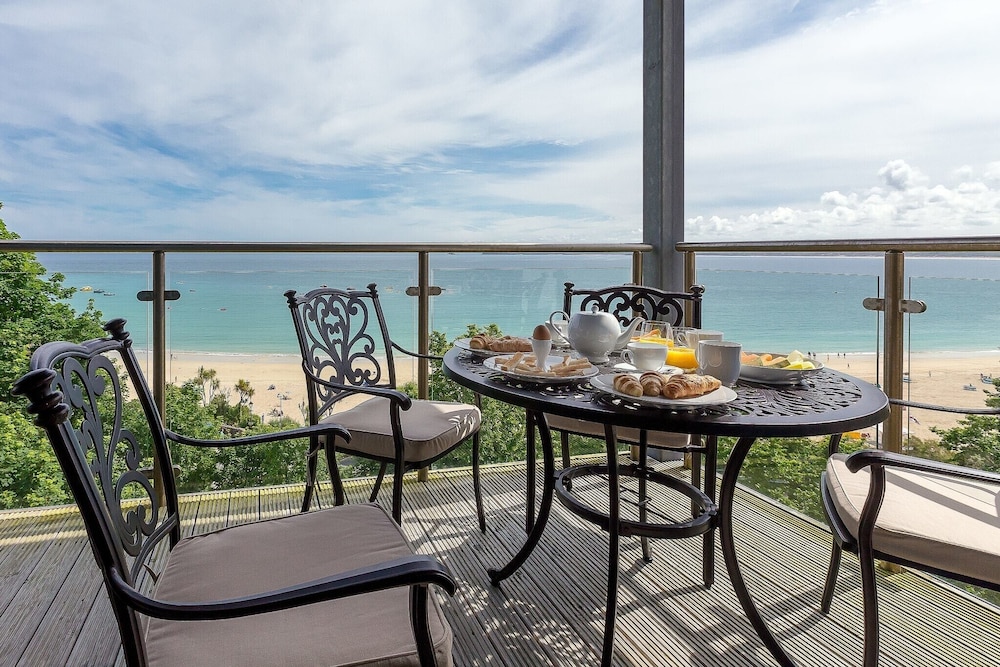 Abalone — 4-Star Luxury Hotel in St Ives, United Kingdom