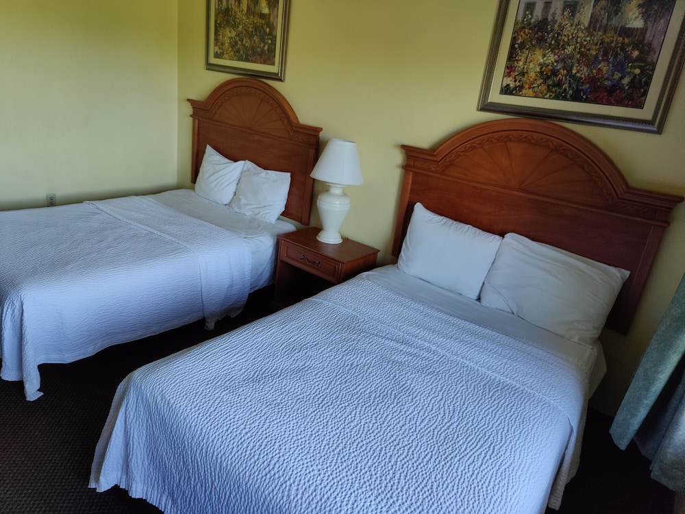 Days Inn by Wyndham Stockton - photo 13