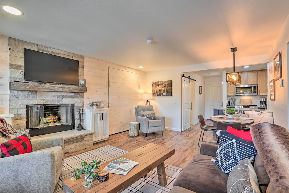 Nature Retreat at Seventh Mountain Resort in Bend, United States