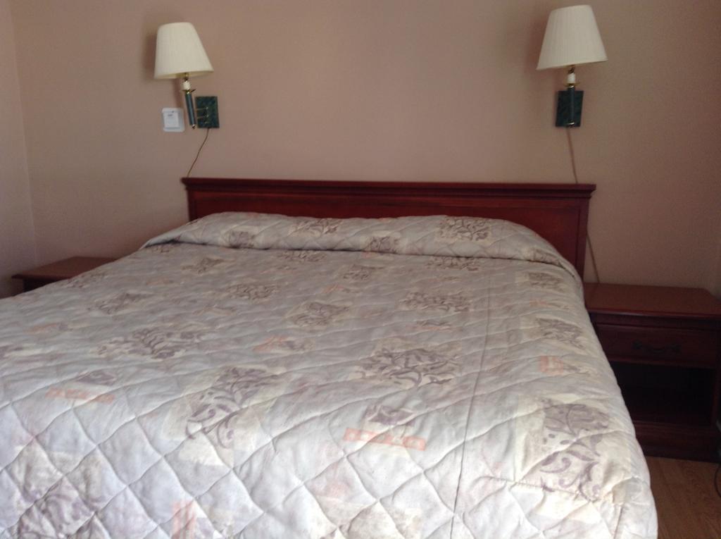 Greenup Inn - featured photo